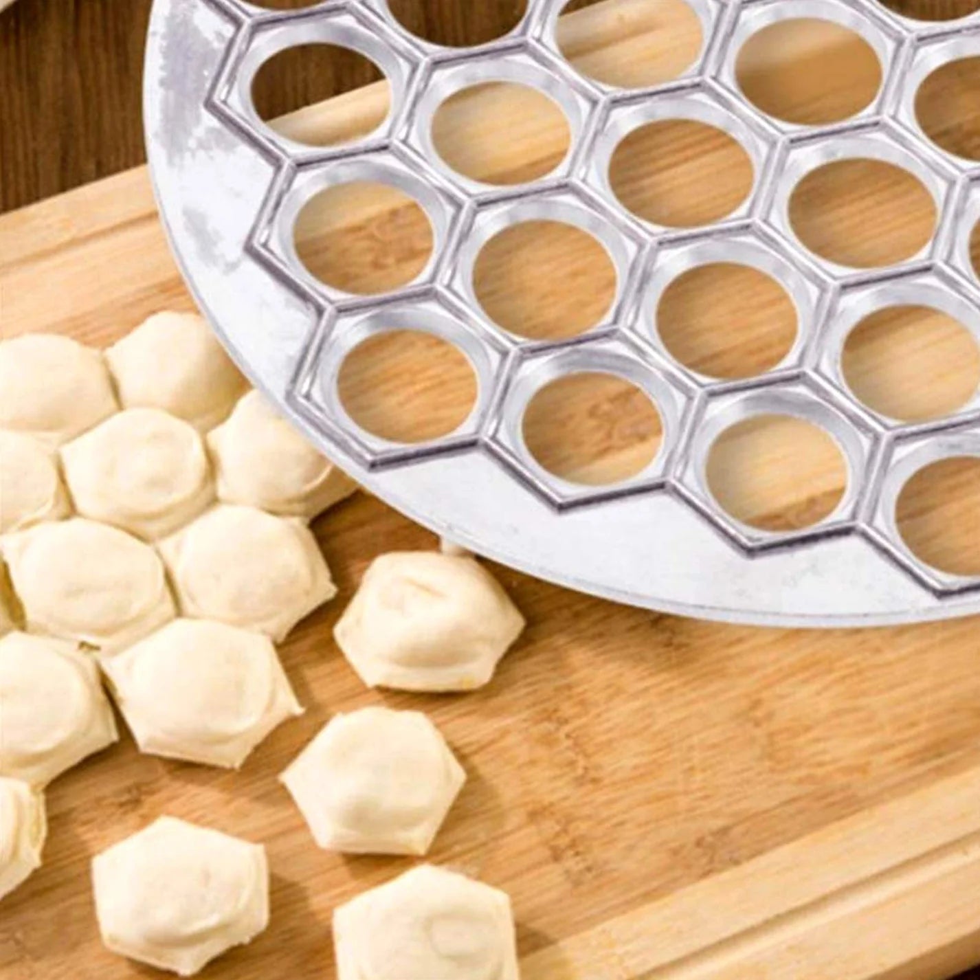 Aluminum Dumpling Cutter